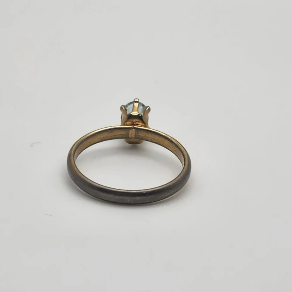 Vintage Topaz Solitaire Ring (8)